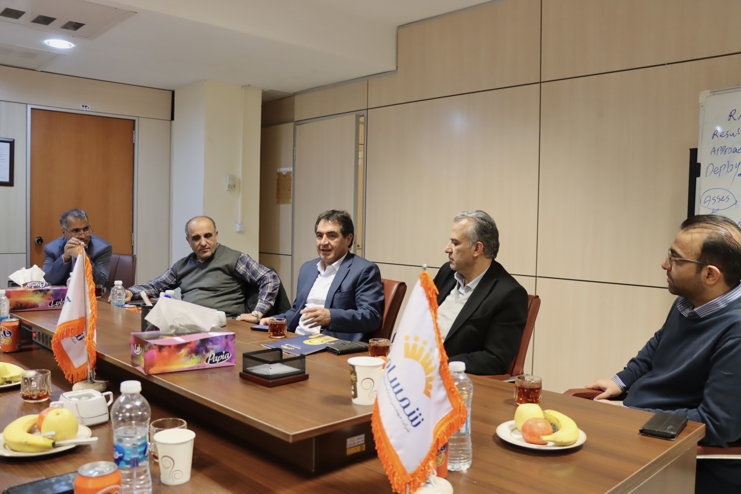 نشست هیأت‌مدیره شمساما با محوریت توسعه همکاری با انجمن عالی کارفرمایان